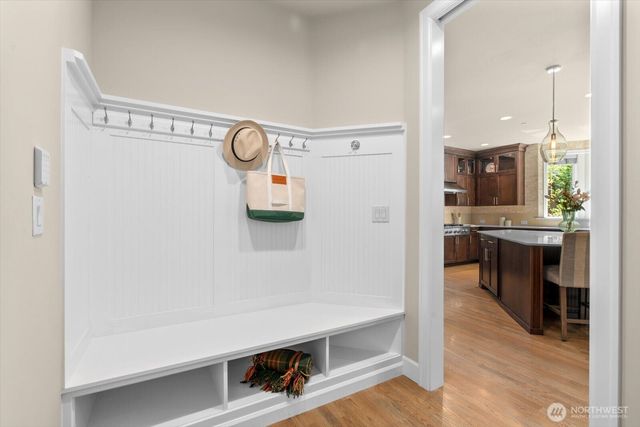 21355 NE 2nd Court, Sammamish, WA 98074