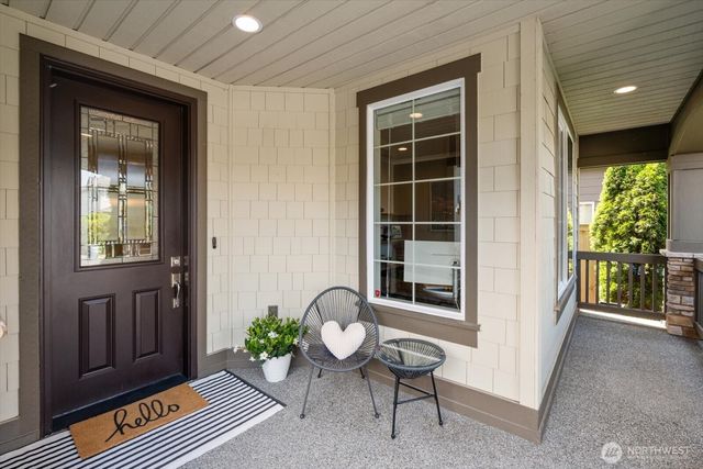 21355 NE 2nd Court, Sammamish, WA 98074