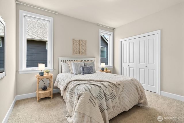 21355 NE 2nd Court, Sammamish, WA 98074