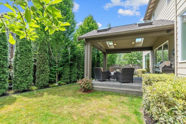 21355 NE 2nd Court, Sammamish, WA 98074