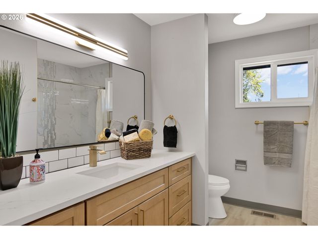 280 Nw 338TH Ave, Hillsboro, OR 97124