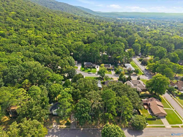1220 Aldridge Drive, Huntsville, AL 35803