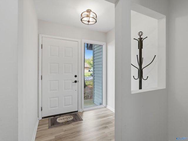 1220 Aldridge Drive, Huntsville, AL 35803