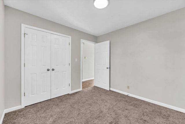 2009 Timberline Cir, Oak Grove, KY 42262