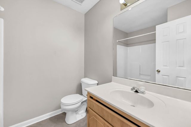 2009 Timberline Cir, Oak Grove, KY 42262