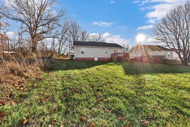 2009 Timberline Cir, Oak Grove, KY 42262