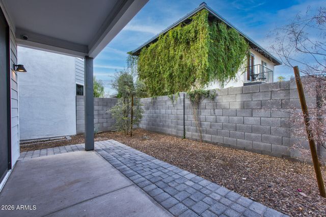 2601 N 27TH Street 2, Phoenix, AZ 85008