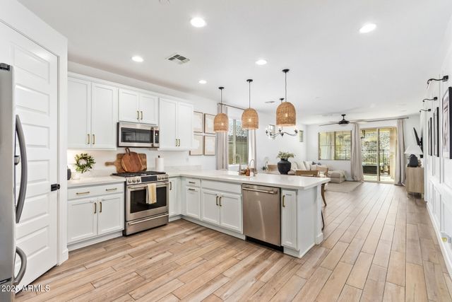 31946 N 123RD Lane, Peoria, AZ 85383