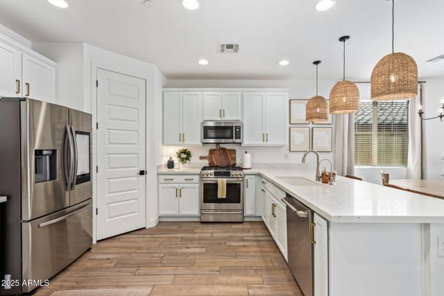 31946 N 123RD Lane, Peoria, AZ 85383