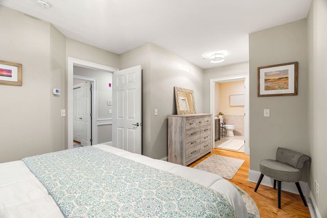 580 Winnacunnet Rd Unit 305, Hampton, NH 03842