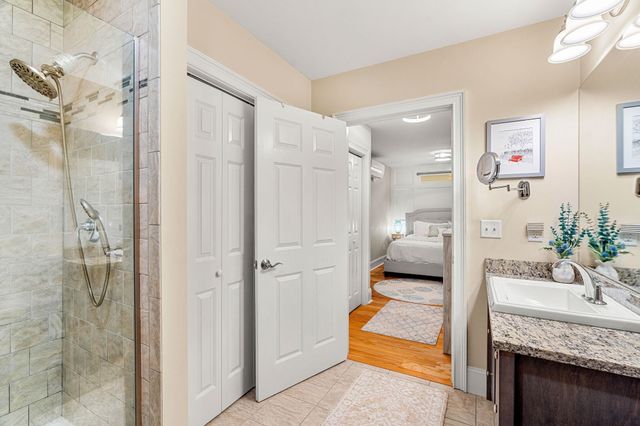 580 Winnacunnet Rd Unit 305, Hampton, NH 03842