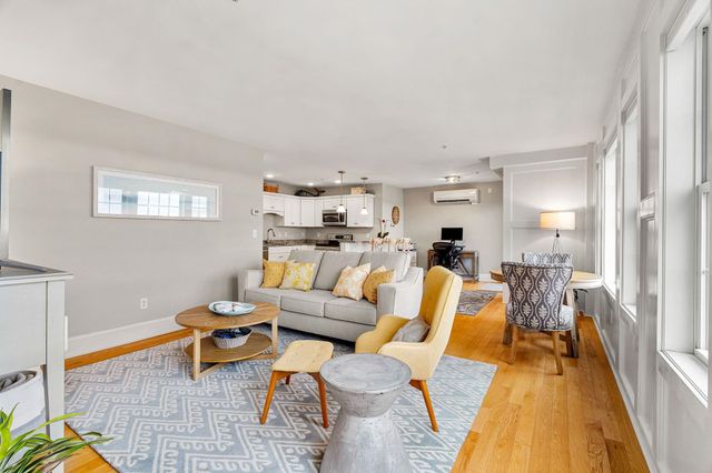 580 Winnacunnet Rd Unit 305, Hampton, NH 03842