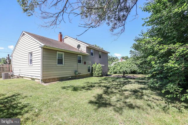 521 SMITH LN, Mount Holly, NJ 08060