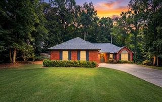 2035 Huntington Hill Trace, Buford, GA 30519
