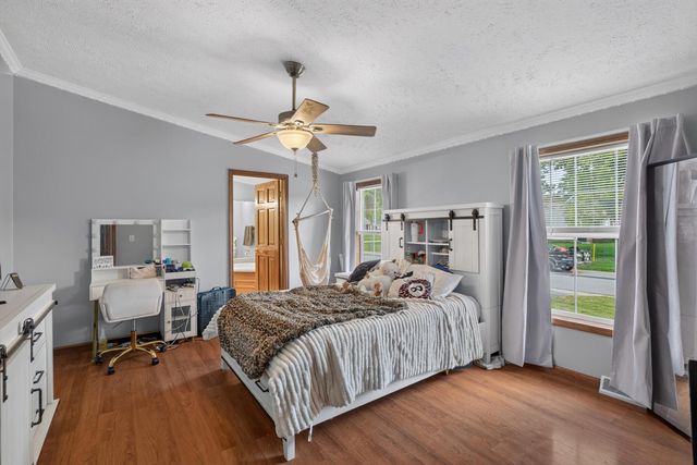 371 Pinewood Drive, Valparaiso, IN 46385