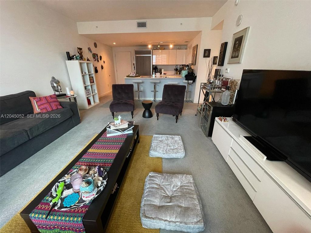 1100 S Miami Avenue 2809, Miami, FL 33130