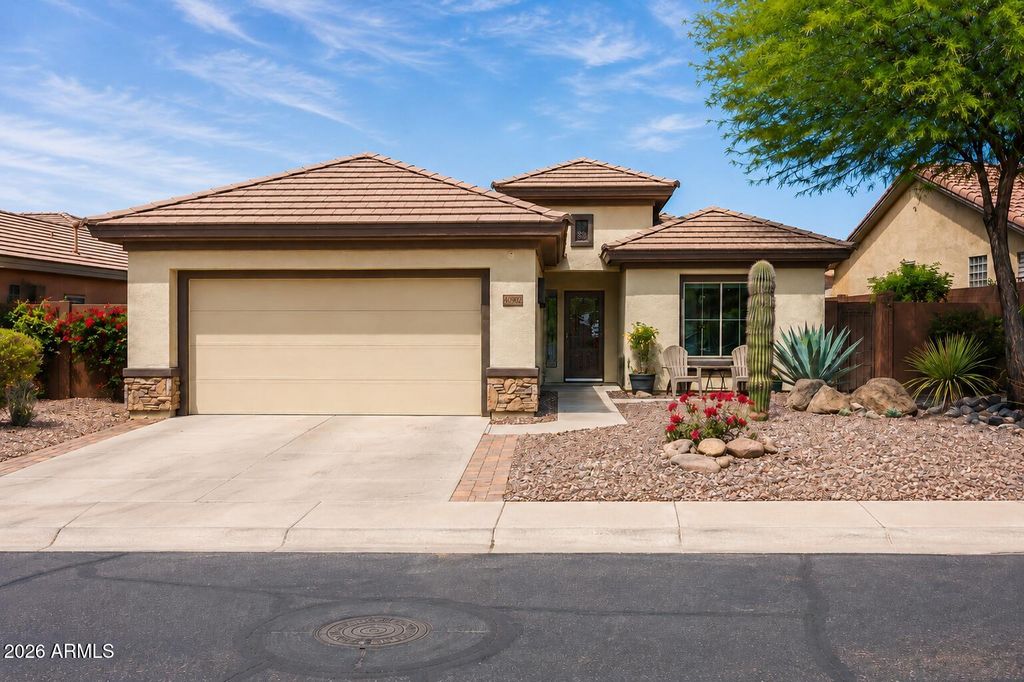 40902 N NOBLE HAWK Way, Anthem, AZ 85086