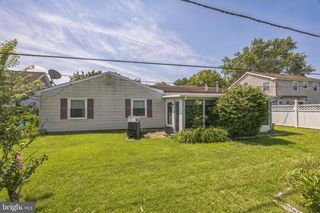 41 HOLIDAY LN, Willingboro, NJ 08046