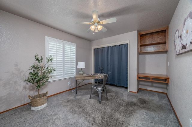 2820 Finlandia Ave, Modesto, CA 95358