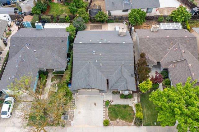 2820 Finlandia Ave, Modesto, CA 95358