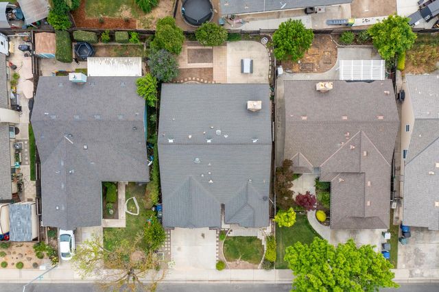 2820 Finlandia Ave, Modesto, CA 95358