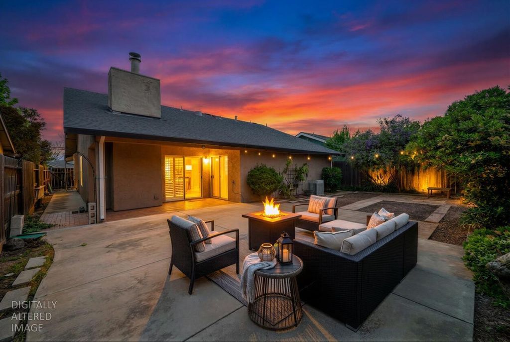 2820 Finlandia Ave, Modesto, CA 95358