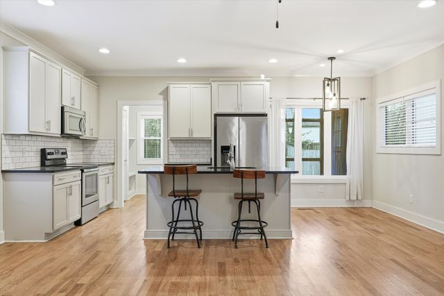 2222 Carter Ave, Nashville, TN 37206