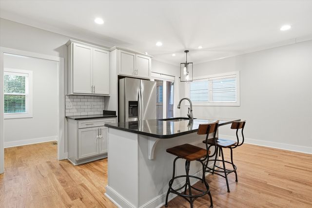 2222 Carter Ave, Nashville, TN 37206