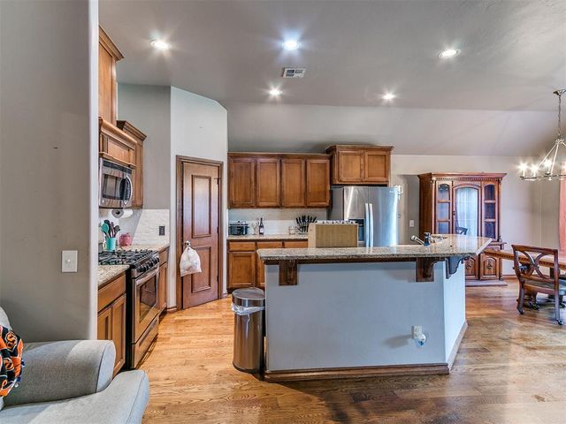 18228 Bridlington Drive, Edmond, OK 73012