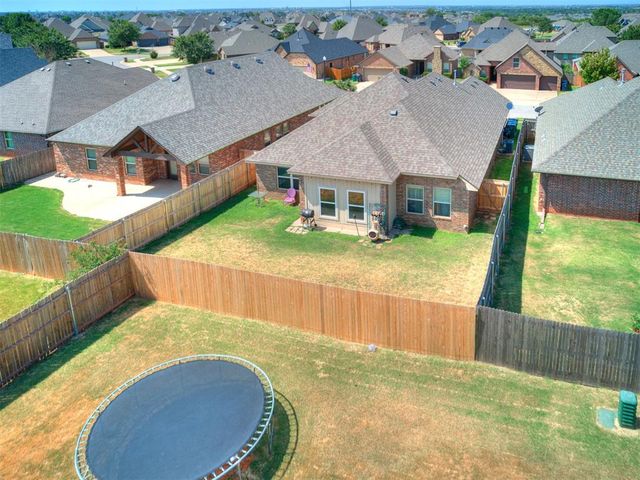 18228 Bridlington Drive, Edmond, OK 73012