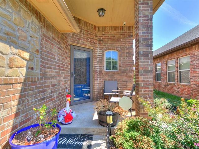 18228 Bridlington Drive, Edmond, OK 73012