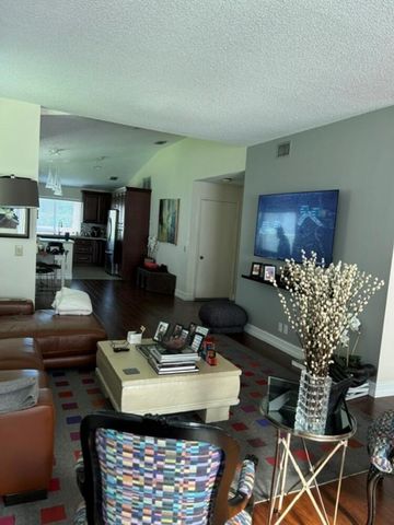 6754 Via Regina, Boca Raton, FL 33433
