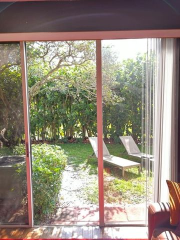 6754 Via Regina, Boca Raton, FL 33433