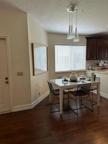 6754 Via Regina, Boca Raton, FL 33433