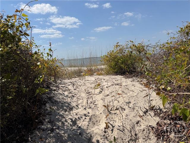 9 Shipwatch Lane, Tybee Island, GA 31328