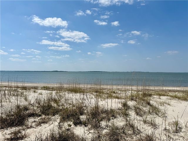 9 Shipwatch Lane, Tybee Island, GA 31328