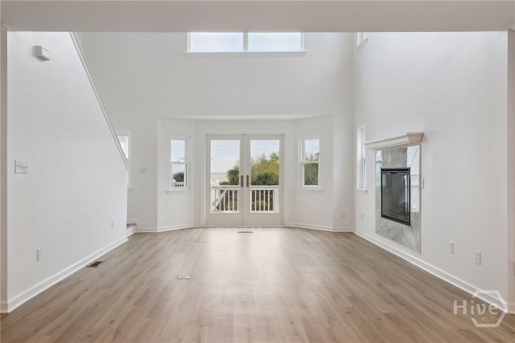 Image 3 of property listing at 9 Shipwatch Lane, Tybee Island, GA 31328