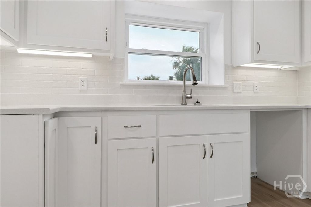 Image 9 of property listing at 9 Shipwatch Lane, Tybee Island, GA 31328