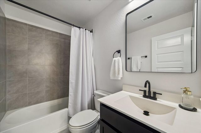 4306 Eden Bay Court, Missouri City, TX 77459