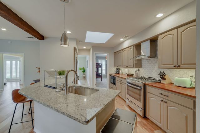 502 Stillmeadow Drive, Richardson, TX 75081