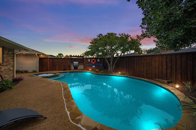 502 Stillmeadow Drive, Richardson, TX 75081