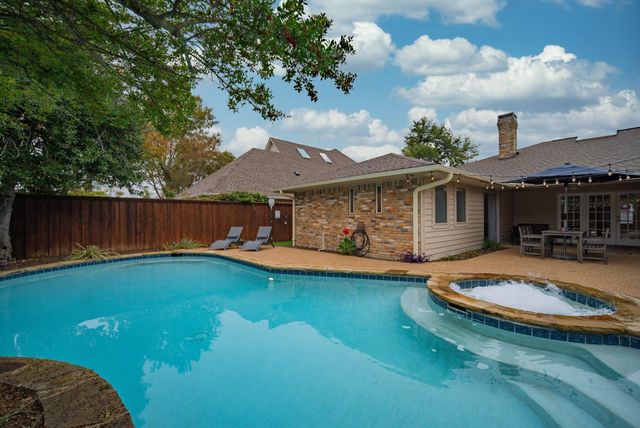 502 Stillmeadow Drive, Richardson, TX 75081
