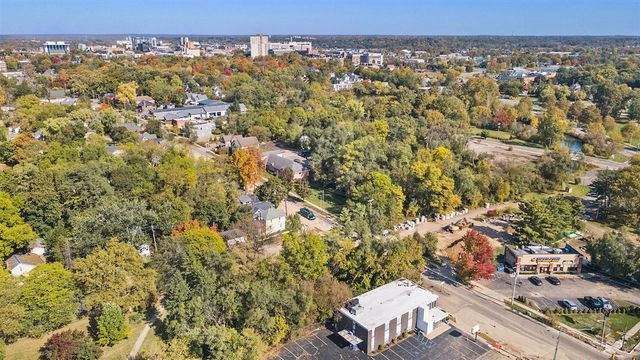 500 W Crosstown Parkway Parkway, Kalamazoo, MI 49008