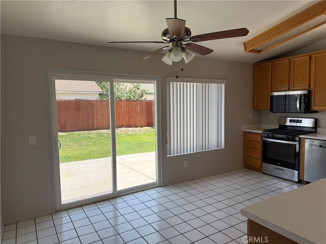 1968 Hershey Court, San Jacinto, CA 92582