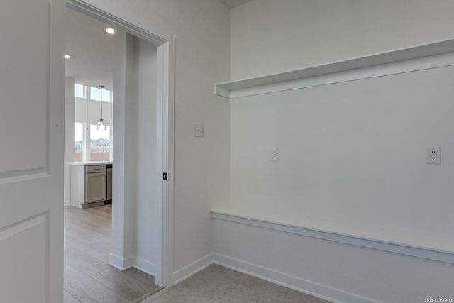 166 Mallorys Way, Castroville, TX 78009