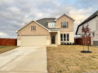 166 Mallorys Way, Castroville, TX 78009