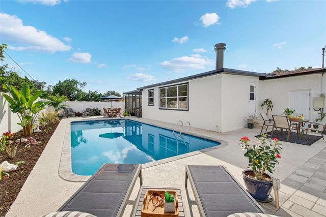 4709 MINEOLA STREET, Bradenton, FL 34207