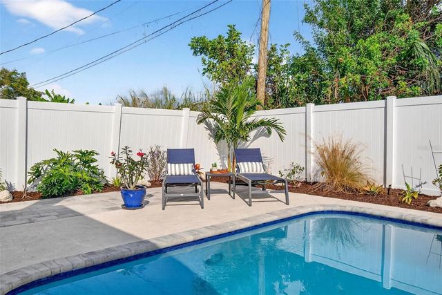 4709 MINEOLA STREET, Bradenton, FL 34207