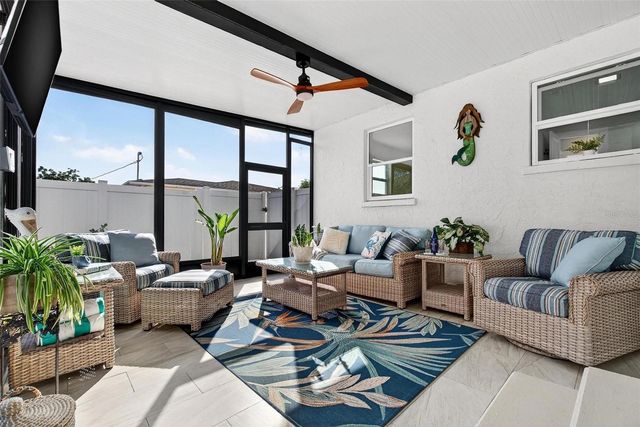 4709 MINEOLA STREET, Bradenton, FL 34207