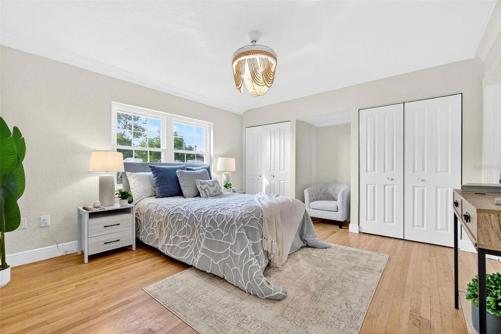 Image 14 of property listing at 4709 MINEOLA STREET, Bradenton, FL 34207